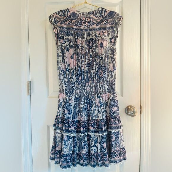 Hunter Bell Floral Dress - Picture 7 of 11